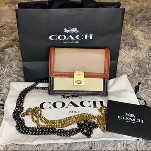 Coach Hutton Convertible Belt Bag